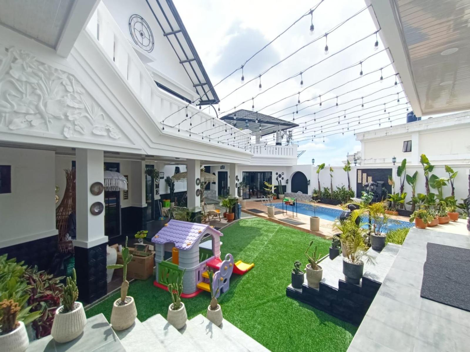 Villa Kota Bunga Malini 10 Cikundul Экстерьер фото