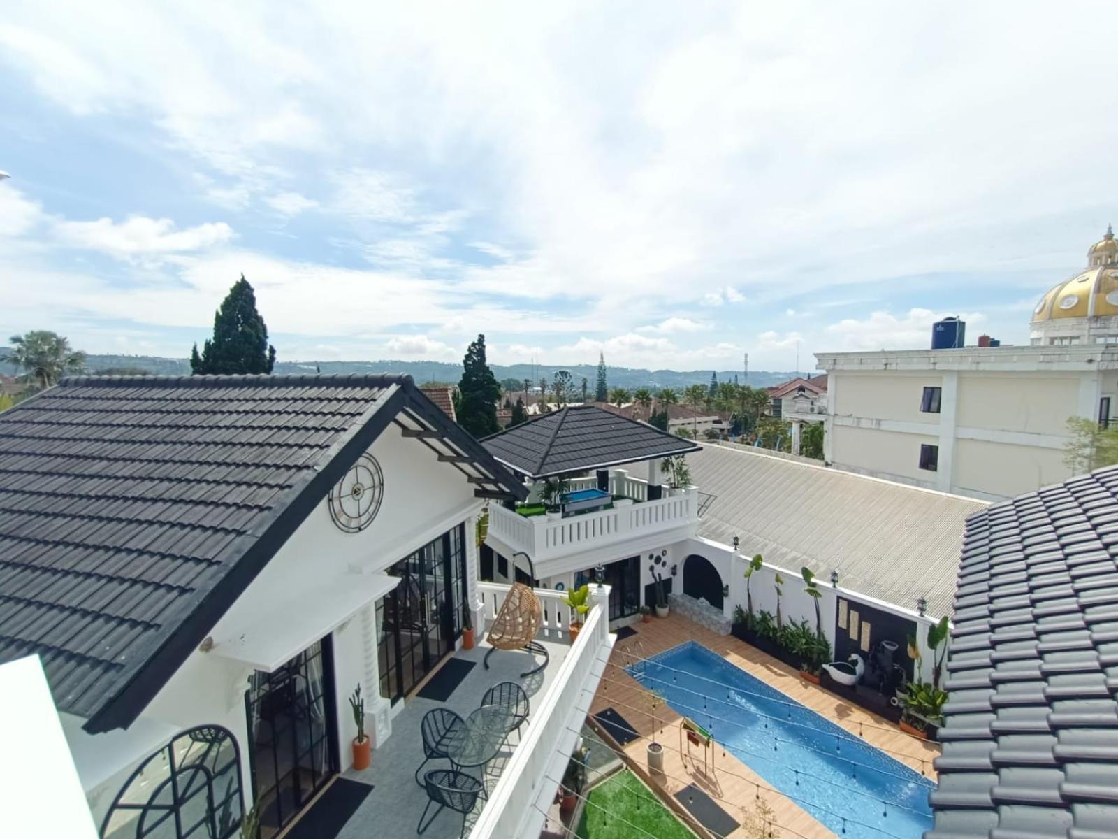 Villa Kota Bunga Malini 10 Cikundul Экстерьер фото