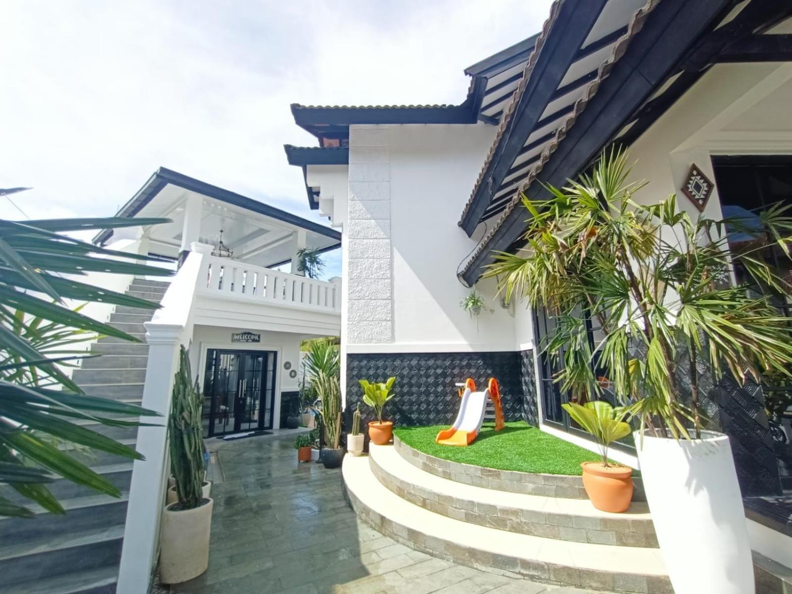 Villa Kota Bunga Malini 10 Cikundul Экстерьер фото